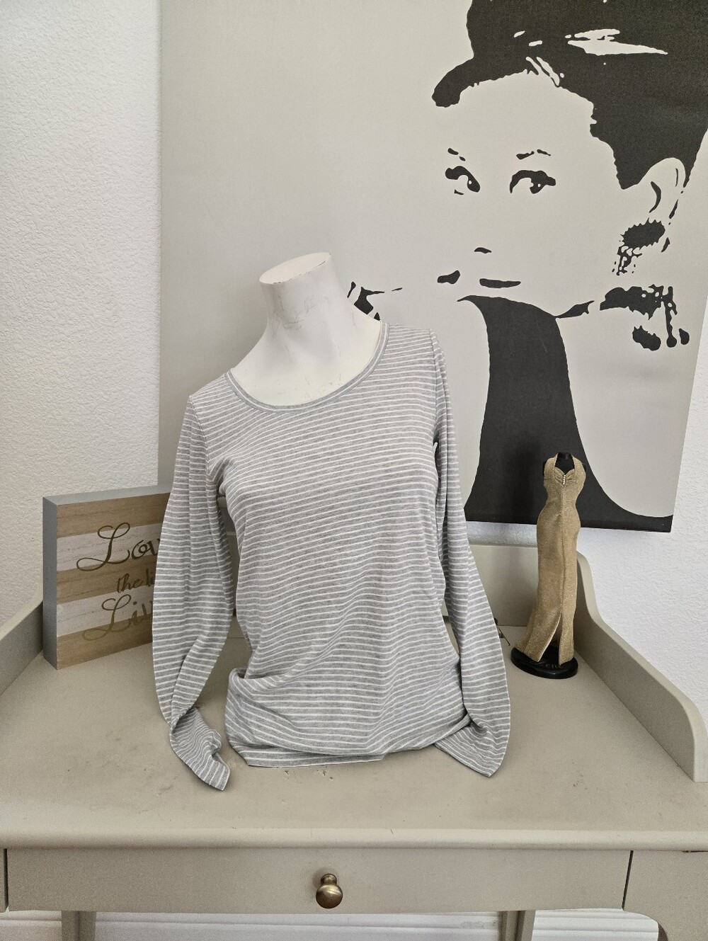 NWT Womens Ann Taylor Light Gray and White Striped Long Sleeve Tee Size XS
